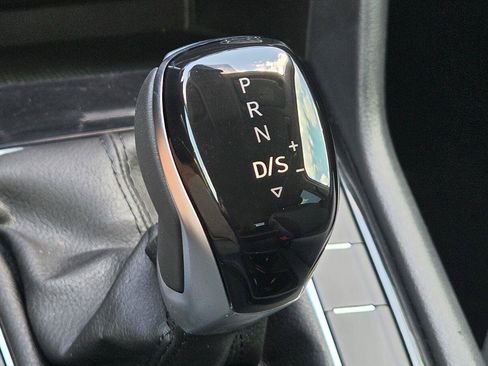 Used 2023 Volkswagen Taos S w/ Driver Assistance Package FWD image 33