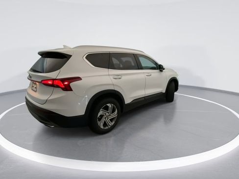 Used 2023 Hyundai Santa Fe SEL FWD image 4