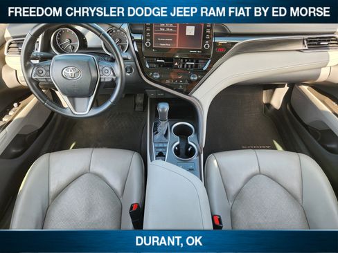 Used 2023 Toyota Camry XLE image 19