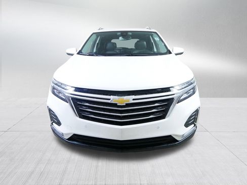 Used 2022 Chevrolet Equinox Premier image 2