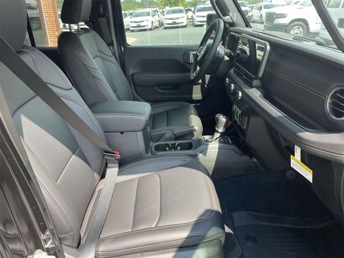 New 2025 Jeep Wrangler Sahara image 32