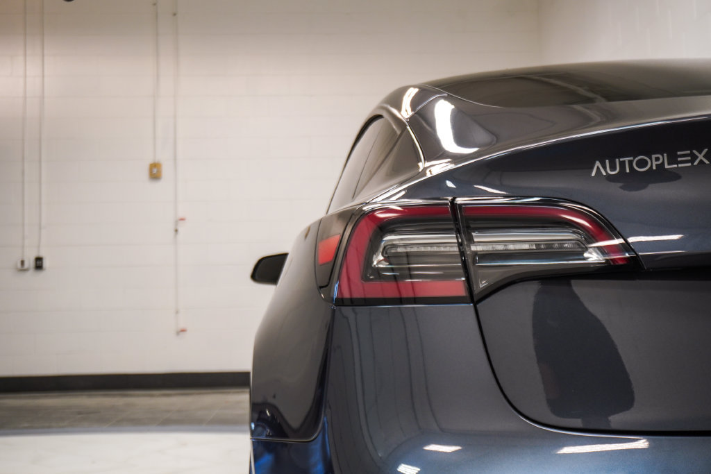Used 2022 Tesla Model 3 Standard Range RWD image 29