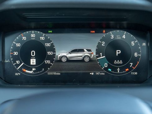 New 2025 Land Rover Discovery Sport S image 13