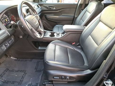 Used 2021 GMC Acadia SLT w/ Elevation Edition image 17