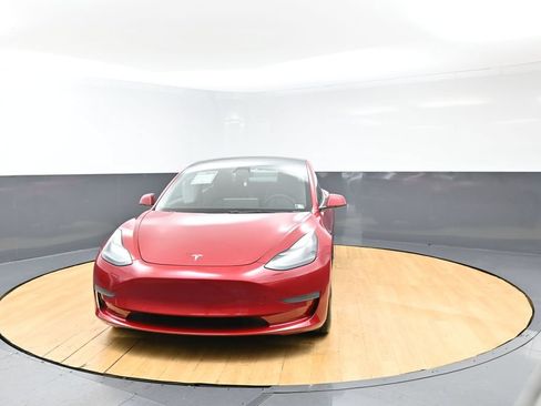 Used 2022 Tesla Model 3 RWD image 3