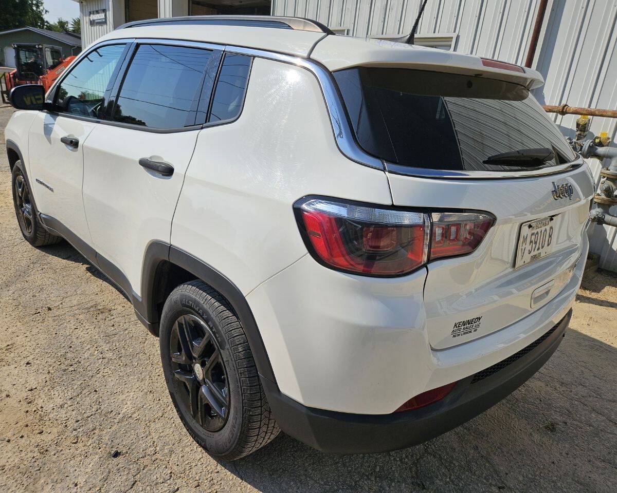 Used 2019 Jeep Compass Sport FWD image 12