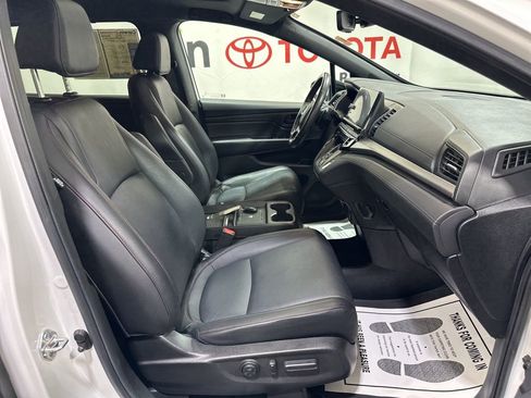 Used 2025 Honda Odyssey Sport-L image 12