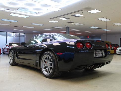 Used 2002 Chevrolet Corvette Z06 w/ Memory Pkg image 23