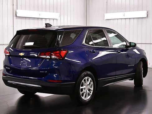 Used 2022 Chevrolet Equinox LT image 7