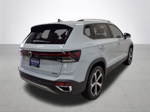 New 2026 Volkswagen Taos SEL AWD/4WD image 12