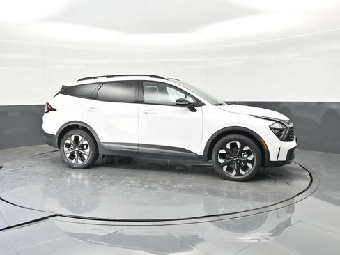 Used 2023 Kia Sportage X-Line w/ X-Line Premium Package AWD/4WD image 12
