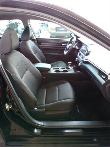 Used 2020 Nissan Altima 2.5 S FWD image 27