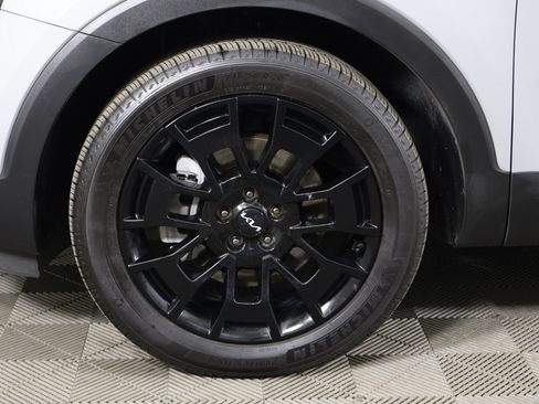 Used 2022 Kia Telluride SX w/ SX Prestige Package AWD/4WD image 29