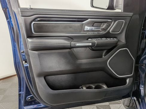 Used 2021 RAM 1500 Laramie AWD/4WD image 17