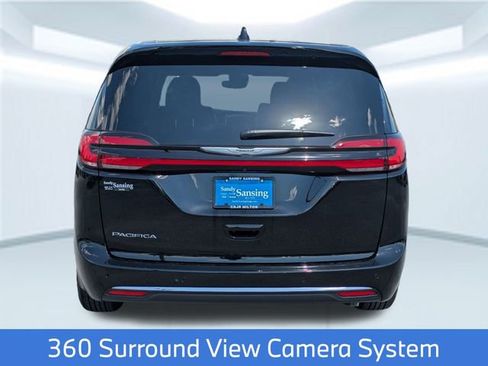 New 2025 Chrysler Pacifica Select image 5
