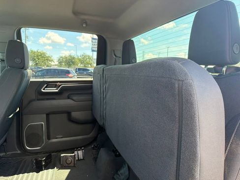 Used 2025 Chevrolet Silverado 2500 LT w/ Convenience Package AWD/4WD image 10