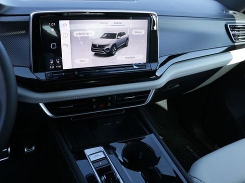 New 2026 Volkswagen Atlas Cross Sport SEL Premium R-Line image 14