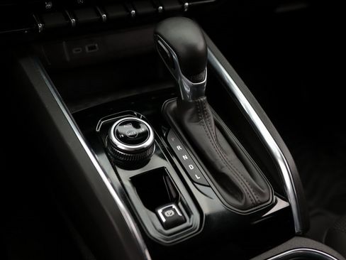 Used 2023 GMC Canyon Elevation w/ Convenience Package image 22