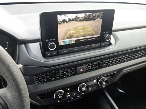 Used 2023 Honda Accord LX image 20