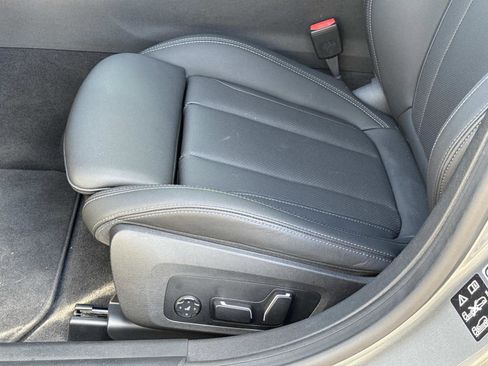 Certified 2025 BMW 430i xDrive w/ Premium Package image 19