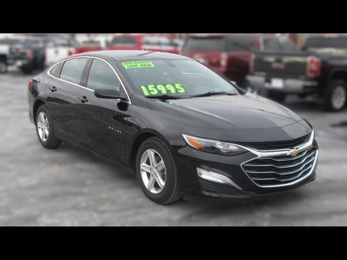 Used 2019 Chevrolet Malibu LS image 3