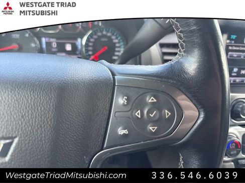 Used 2020 Chevrolet Suburban LT image 18