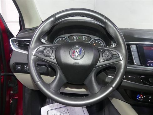 Used 2020 Buick Enclave Essence image 30