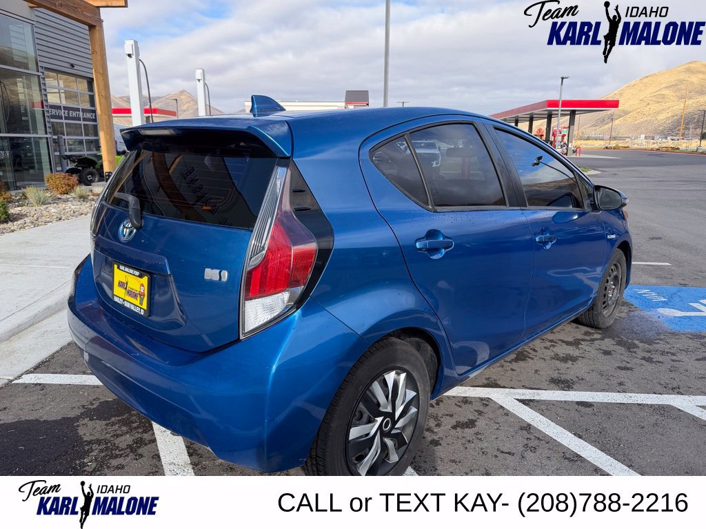 Used 2015 Toyota Prius C One FWD image 7