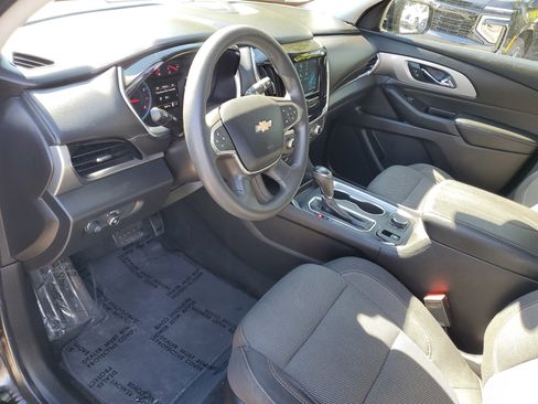 Used 2019 Chevrolet Traverse LS image 12