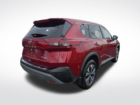 Used 2022 Nissan Rogue SV AWD/4WD image 3