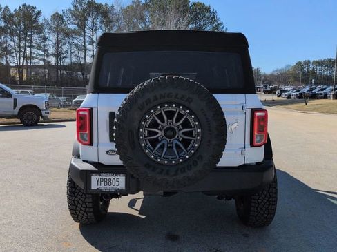 New 2025 Ford Bronco 4-Door image 5