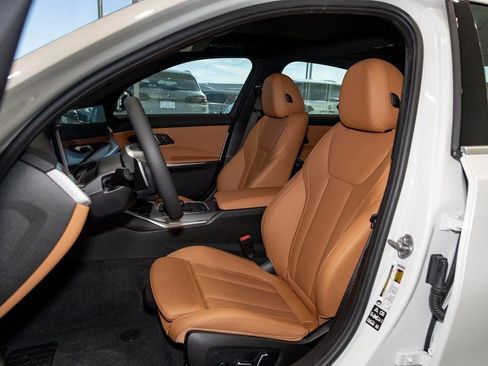 New 2026 BMW 330i xDrive Sedan w/ Convenience Package image 33