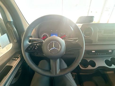 New 2026 Mercedes-Benz Sprinter 2500 image 11