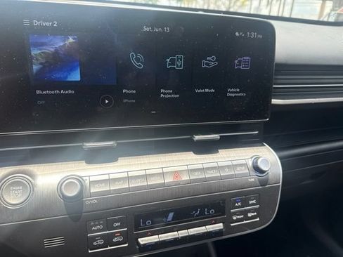 Used 2024 Hyundai Kona SEL FWD image 13