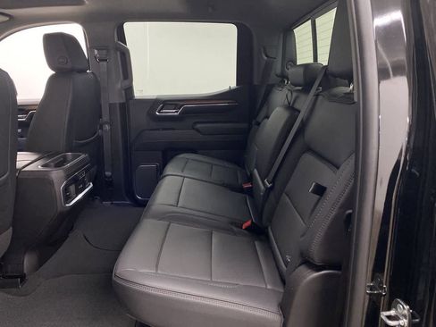 Used 2024 GMC Sierra 1500 Denali image 16