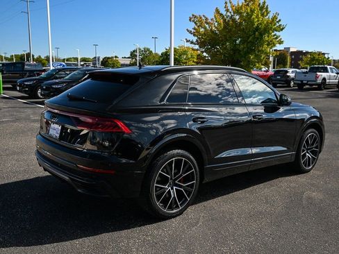 Used 2022 Audi Q8 Premium Plus image 4