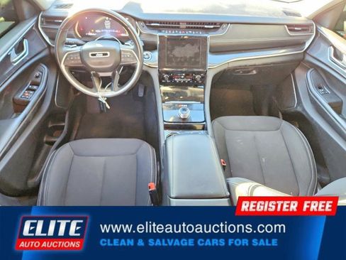 Used 2022 Jeep Grand Cherokee L Laredo w/ Luxury Tech Group I image 16