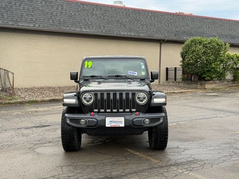 Used 2019 Jeep Wrangler Unlimited Rubicon w/ Cold Weather Group AWD/4WD image 2