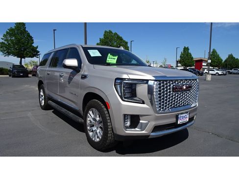 Certified 2024 GMC Yukon XL Denali w/ Max Trailering Package AWD/4WD image 1