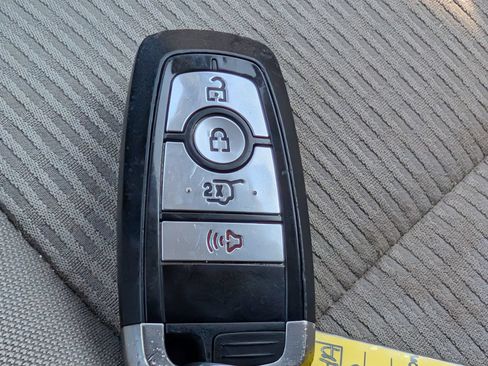 Used 2020 Ford Expedition XLT RWD image 18