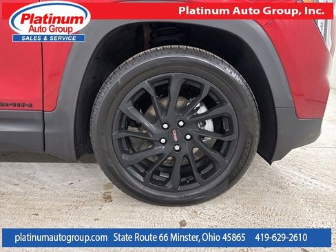 Used 2024 GMC Terrain SLT w/ Elevation Edition image 51