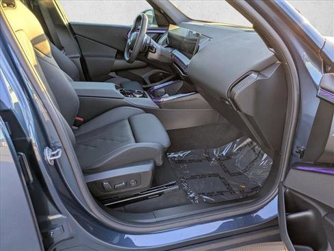Certified 2025 BMW X3 xDrive30i w/ Convenience Package image 22