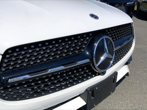 Used 2022 Mercedes-Benz GLC 300 4MATIC image 30