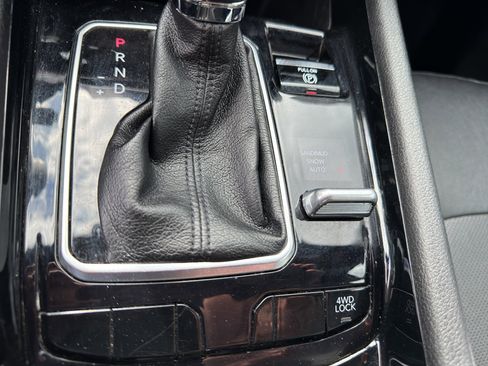 Used 2023 Jeep Compass Limited image 15