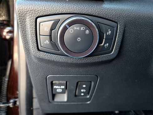 Used 2019 Ford F150 XLT w/ Equipment Group 302A Luxury image 24