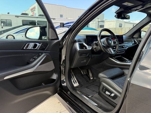 Used 2024 BMW X5 M60i w/ Climate Comfort Package AWD/4WD image 17
