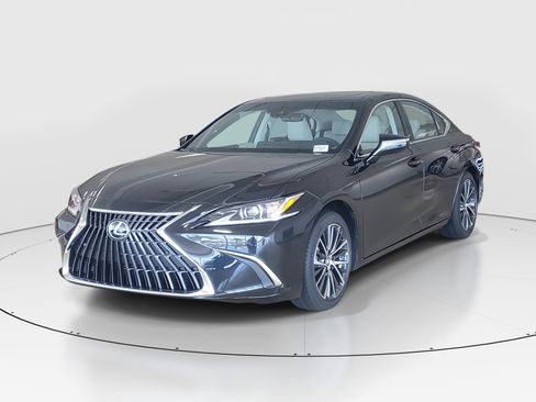 New 2025 Lexus ES 350 w/ Premium Package image 4