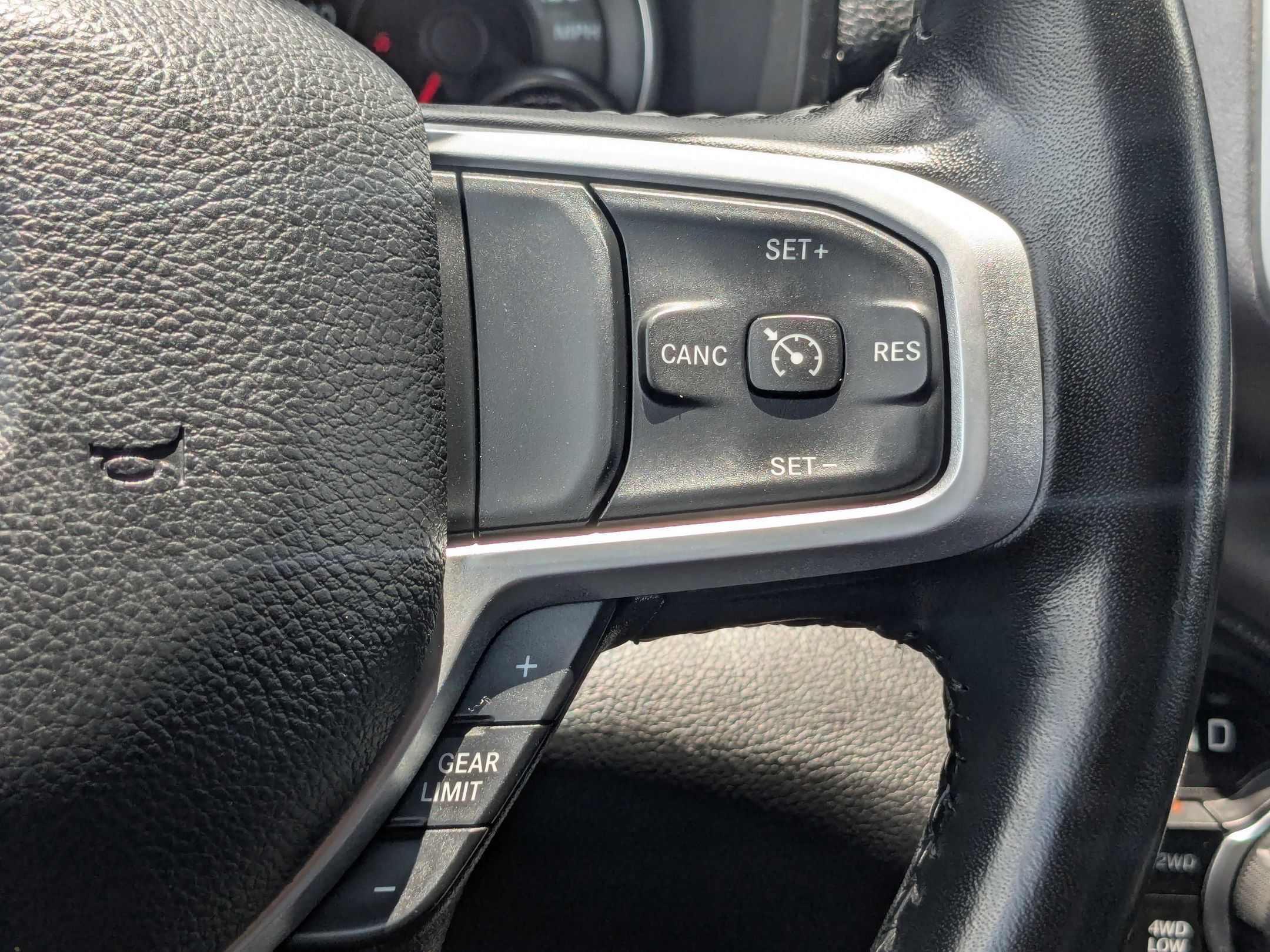 Used 2023 RAM 1500 Big Horn AWD/4WD image 22