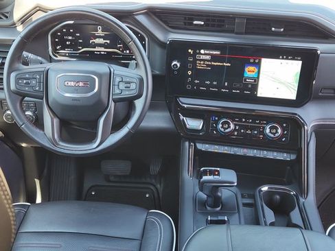 Used 2023 GMC Sierra 1500 AT4X AWD/4WD image 28