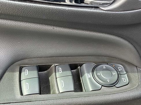 Used 2024 Chevrolet Equinox LT AWD/4WD image 15